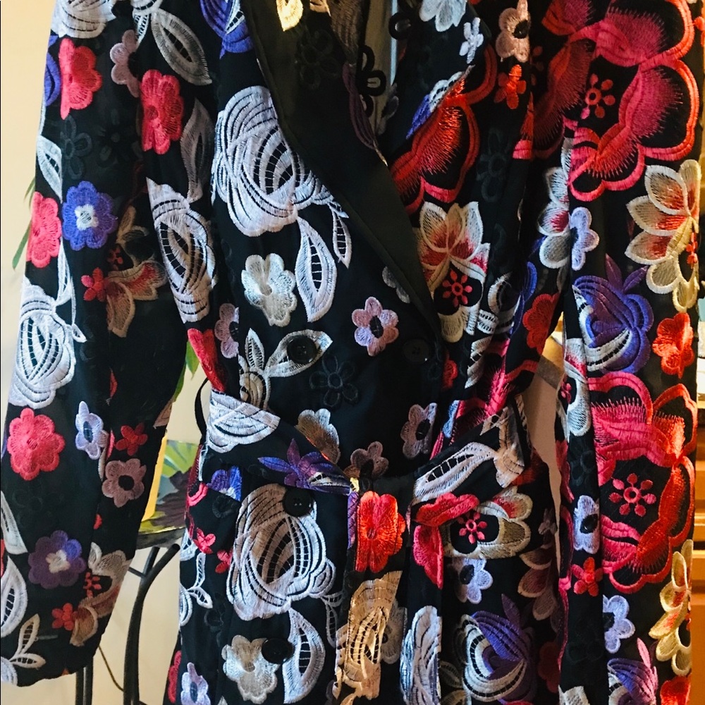 Beautiful lace flower jacket to be noticed in!